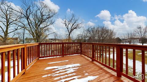 2019 Cheshire Dr, Hoffman Estates, IL 60192 photo 14