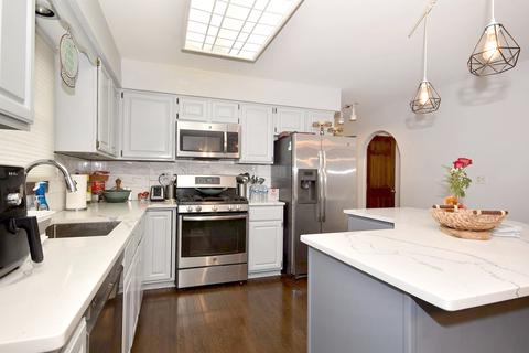 1211 W Sable Dr, Addison, IL 60101 photo 24