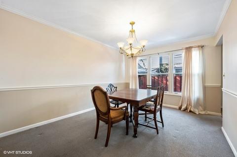 9032 Forestview Rd, Evanston, IL 60203 photo 5