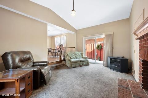 9032 Forestview Rd, Evanston, IL 60203 photo 10
