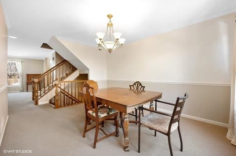 9032 Forestview Rd, Evanston, IL 60203 photo 6