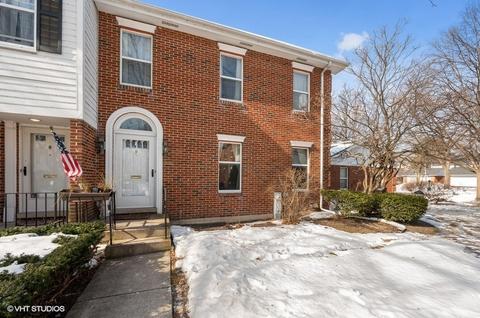 9032 Forestview Rd, Evanston, IL 60203 photo 1