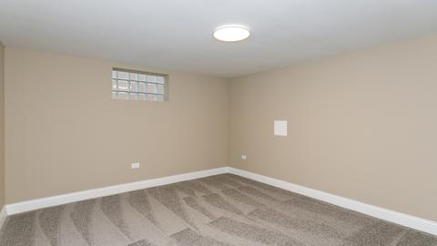 749 E 104th St, Chicago, IL 60628 photo 17