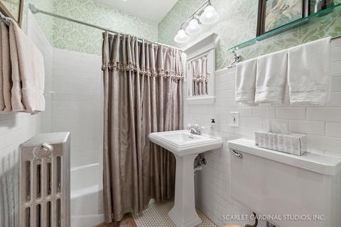 714 N Scott St, Wheaton, IL 60187 photo 16