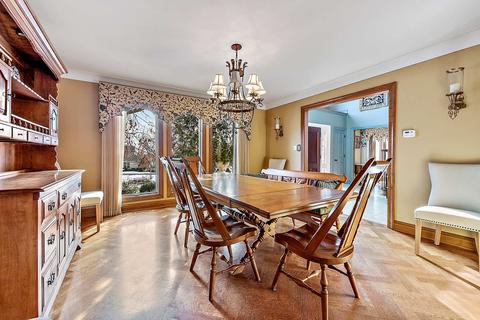 421 Westminster Dr, Burr Ridge, IL 60527 photo 13