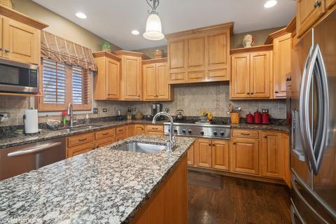 2904 Grey Heron Ct, Johnsburg, IL 60051 photo 4