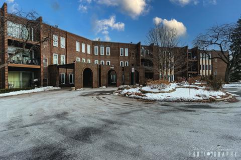 1430 Sandstone Dr #112, Wheeling, IL 60090 photo 1