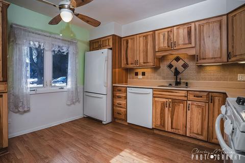 1430 Sandstone Dr #112, Wheeling, IL 60090 photo 4
