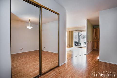 1430 Sandstone Dr #112, Wheeling, IL 60090 photo 7