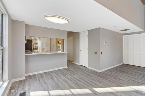 1672 Pebble Beach Cir, Elgin, IL 60123 photo 3