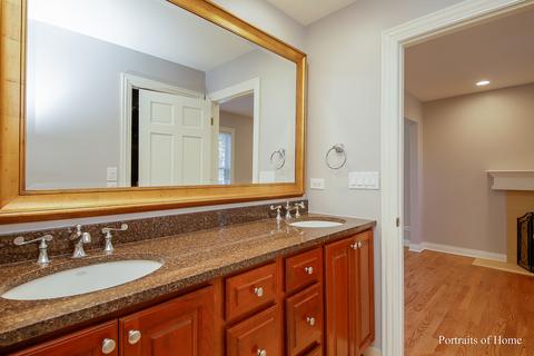 2161 Lois Ln, Wheaton, IL 60189 photo 18
