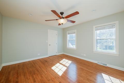 2161 Lois Ln, Wheaton, IL 60189 photo 11