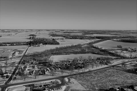 000 Ill Route 173 Hwy, Capron, IL 61012