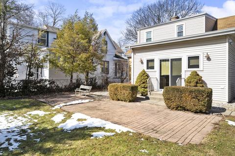 349 E Quincy St, Riverside, IL 60546 photo 24