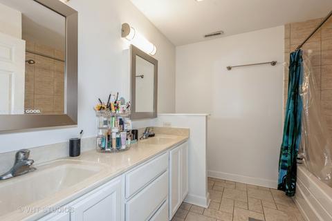 519 E Harrison Ave, Wheaton, IL 60187 photo 7