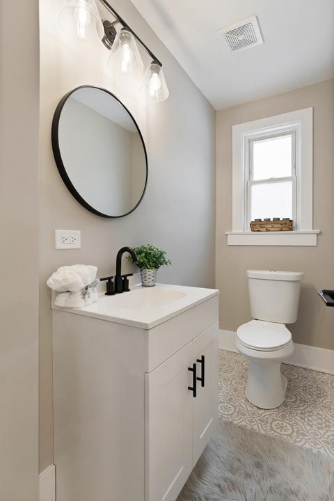 507 E Roosevelt Rd, Wheaton, IL 60187 photo 11
