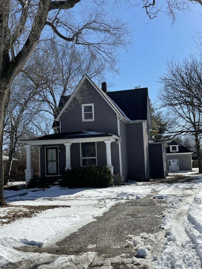 236 E Patton St, Paxton, IL 60957 19 Photos MLS 11329612 Movoto