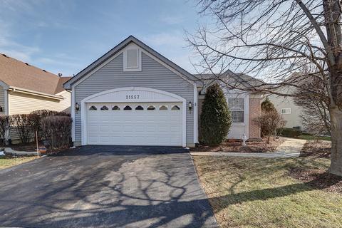 21557 W Larch Dr, Plainfield, IL 60544 photo 1