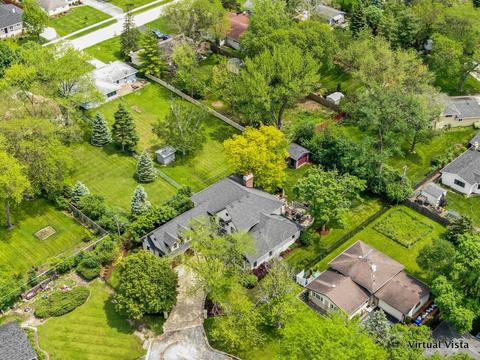 1715 Cherry Ct, Wheaton, IL 60187 photo 38