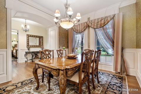 1715 Cherry Ct, Wheaton, IL 60187 photo 5