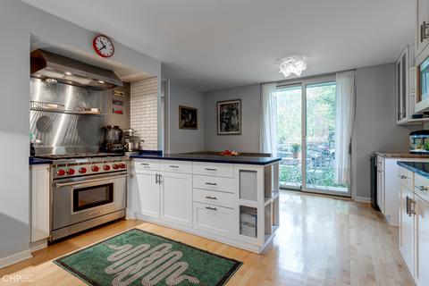 1203 E 50th St, Chicago, IL 60615 photo 15