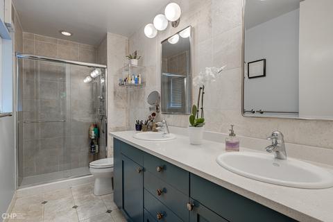 1203 E 50th St, Chicago, IL 60615 photo 24