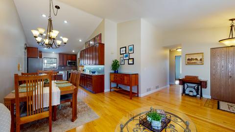 899 Waverly Dr, Elgin, IL 60120 photo 7