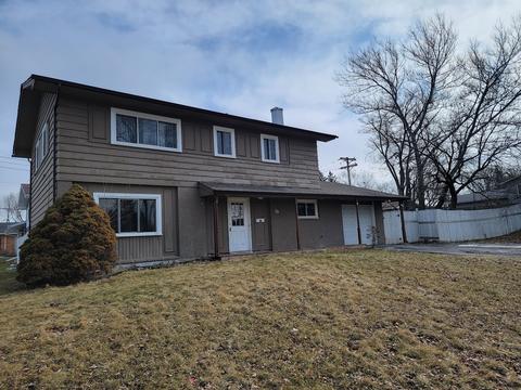 1935 Ashley Rd, Hoffman Estates, IL 60169 photo 3