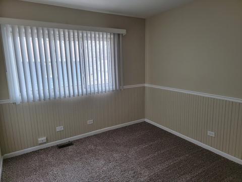 1935 Ashley Rd, Hoffman Estates, IL 60169 photo 24