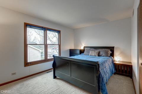 831 Mayfair Ln, Algonquin, IL 60102 photo 14