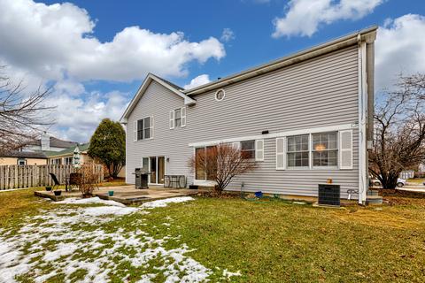 831 Mayfair Ln, Algonquin, IL 60102 photo 21
