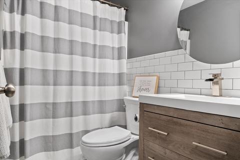 1527 Henry St, Normal, IL 61761 photo 25