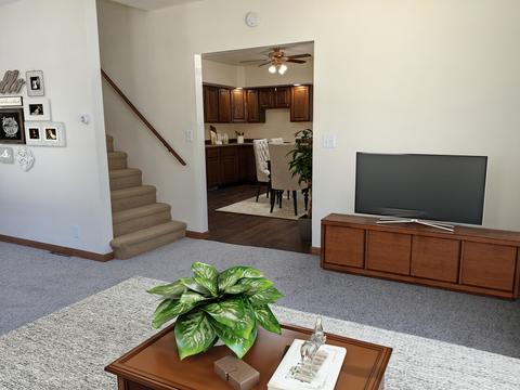 733 S 17th Ave, Freeport, IL 61032 photo 9