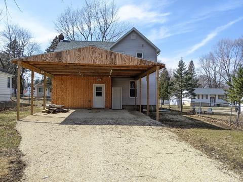 733 S 17th Ave, Freeport, IL 61032 photo 15