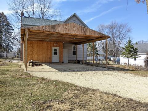 733 S 17th Ave, Freeport, IL 61032 photo 14
