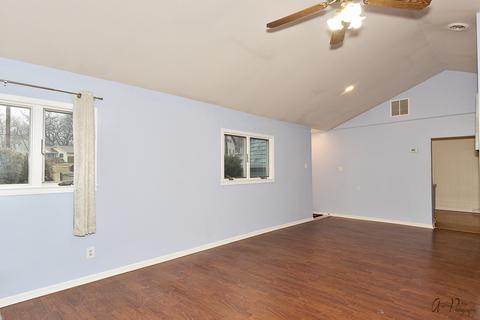 5010 Parkview Dr, Mccullom Lake, IL 60050 photo 7