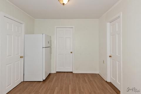 5010 Parkview Dr, Mccullom Lake, IL 60050 photo 12