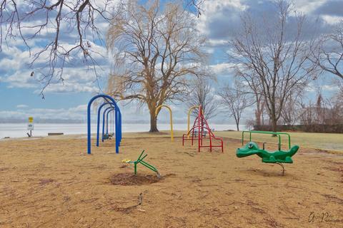 5010 Parkview Dr, Mccullom Lake, IL 60050 photo 22