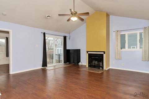 5010 Parkview Dr, Mccullom Lake, IL 60050 photo 4