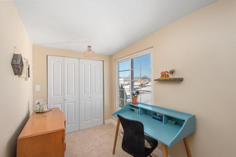 4900 W Roscoe St, Chicago, IL 60641 photo 15