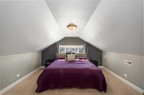 4900 W Roscoe St, Chicago, IL 60641 photo 9