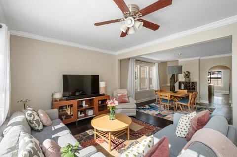 4900 W Roscoe St, Chicago, IL 60641 photo 4