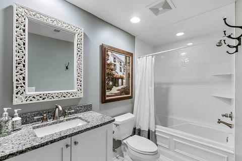 905 Golfview Rd, Glenview, IL 60025 photo 37
