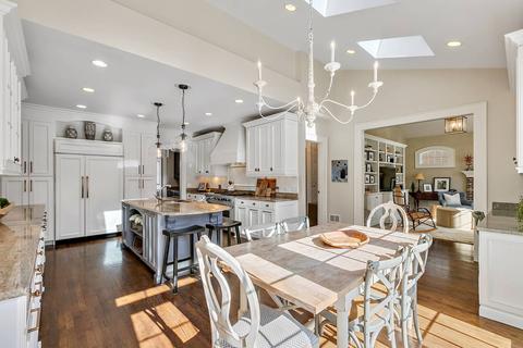 905 Golfview Rd, Glenview, IL 60025 photo 8
