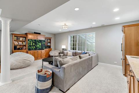 905 Golfview Rd, Glenview, IL 60025 photo 32