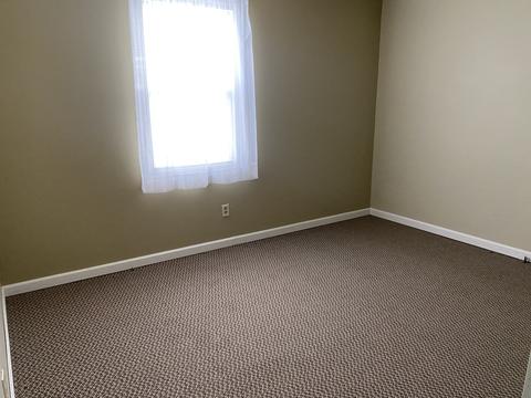 203 5th St, Cedar Point, IL 61316 photo 14