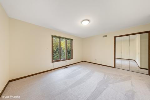 6318 Martin Dr, Willowbrook, IL 60527 photo 22