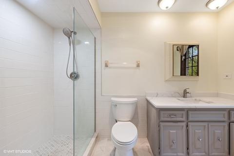 6318 Martin Dr, Willowbrook, IL 60527 photo 17