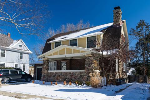 269 N Commonwealth Ave, Elgin, IL 60123 photo 2