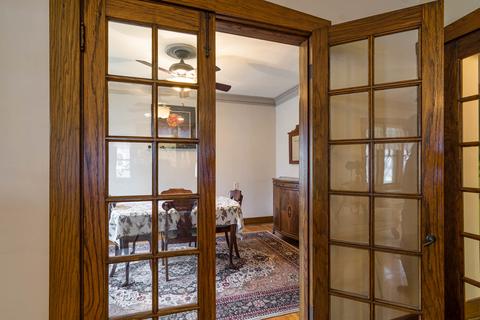 269 N Commonwealth Ave, Elgin, IL 60123 photo 8